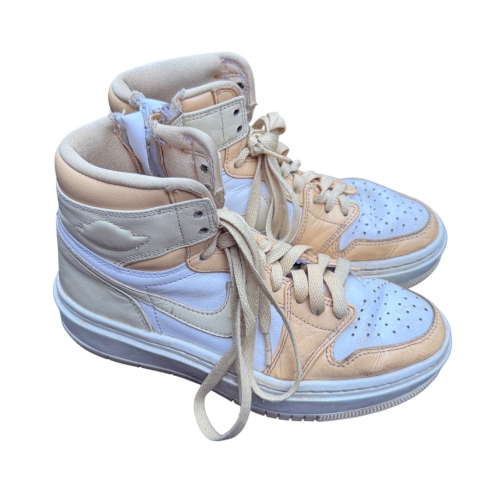 Nike Air Jordan 1 Elevate High Women 7 Platform Streetwear Sporty Hype Retro